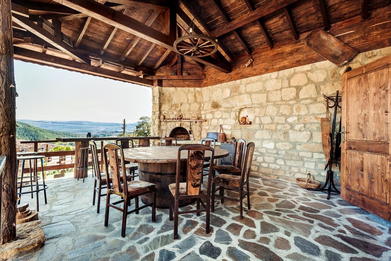 Дома для отпуска Guest House Hristova Kashta - Христова Къща Cherni Vrŭkh
