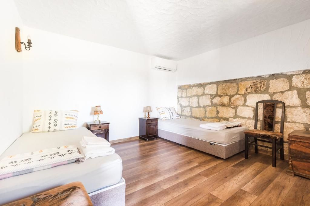 Дома для отпуска Guest House Hristova Kashta - Христова Къща Cherni Vrŭkh