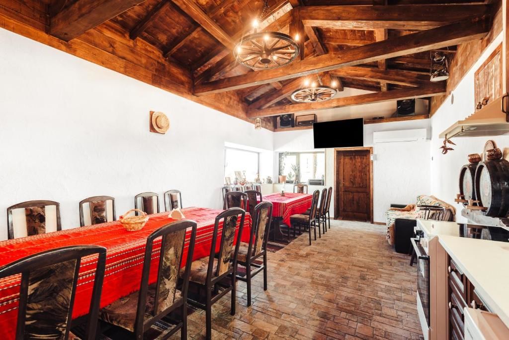 Дома для отпуска Guest House Hristova Kashta - Христова Къща Cherni Vrŭkh